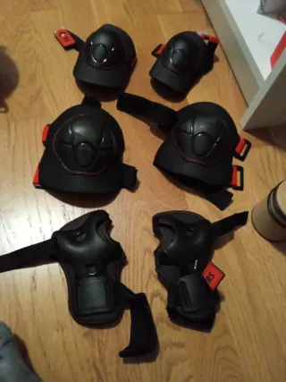 Patines, Casco y Protecciones