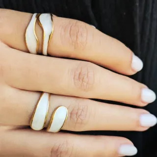 Juego de dos Anillos dorados y blancos ajustables