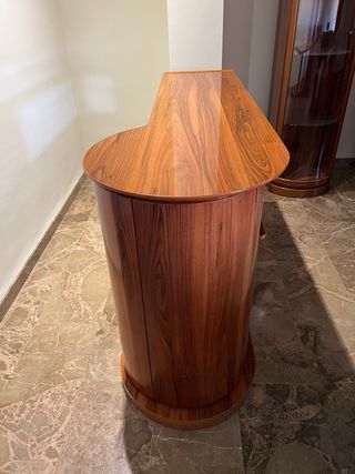 Vendo barra/mostrador de madera en perfecto estado