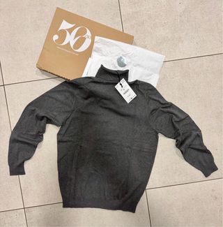 Jersey Zara Cuello Alto Talla M Nuevo