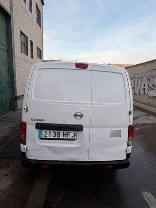 Nissan NV200 2012