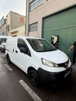 Nissan NV200 2012