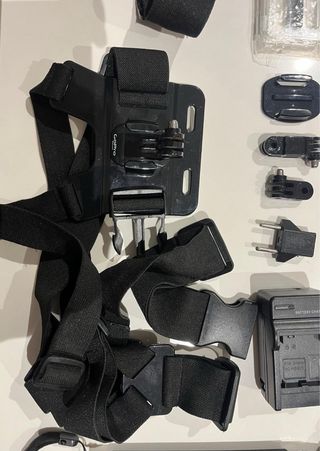 GoPro Hero 3+ Black Edition + PACCHETTO COMPLETO