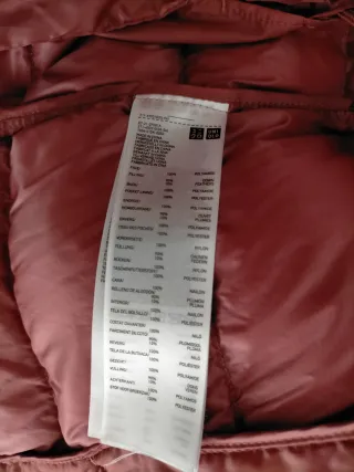 Chaqueta Uniqlo plumas Ultraligera