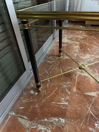 Mesa de centro cristal y metal dorada