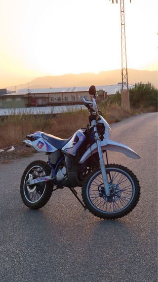 Yamaha DT 125 2T 2004 Kit Restyling