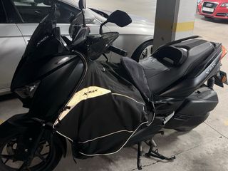 Yamaha XMAX 300