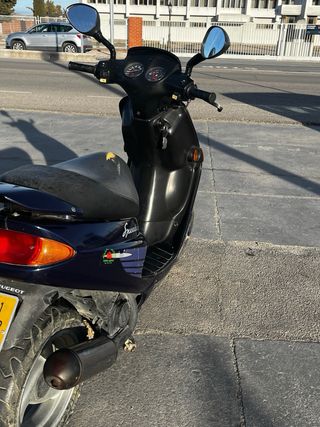 Peugeot Speedake Azul