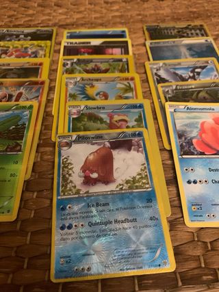 Lote 16 Pokémon Reverse Holo Vintage (2010–2012) –