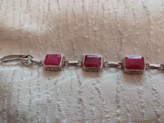 Pulsera Plata y Raíz Rubí