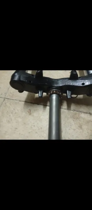 Tija y horquillas Sym Symphony SR 125