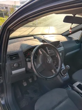 Opel Zafira 2006