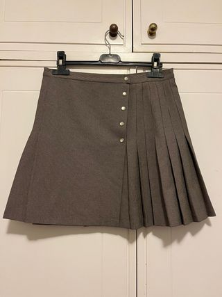 Falda plisada marrón y gris talla 40
