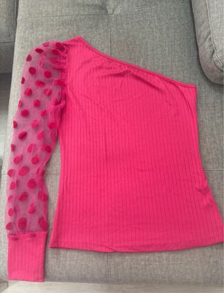 Camiseta una manga lunares