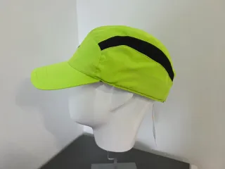 Gorra Deportiva Asics Nueva