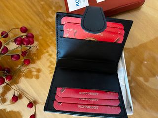 Cartera de hombre de piel negra