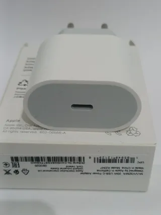 Cabezal Cargador iPhone Apple 20W USB-C