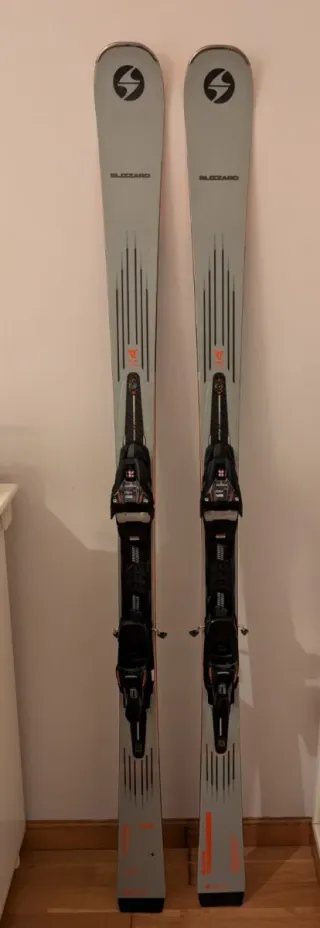 Blizzard R15 - WB Esquís