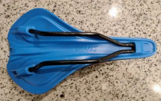 Sillín Giant Contact Neutral Negro/Azul