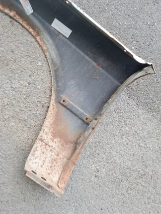 Aleta Delantera Derecha BMW E30