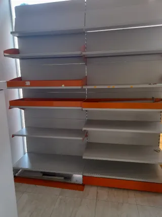 Estanterías y Muebles De Almacenamiento Muy Bien