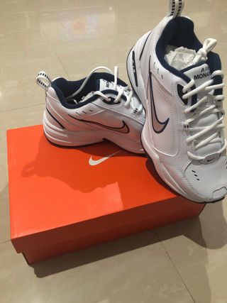 Zapatillas Nike Air Monarch IV Blancas