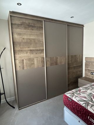 Armario modular puertas correderas
