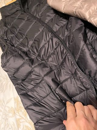 Chalecos acolchados mujer (negro y marrón/dorado)