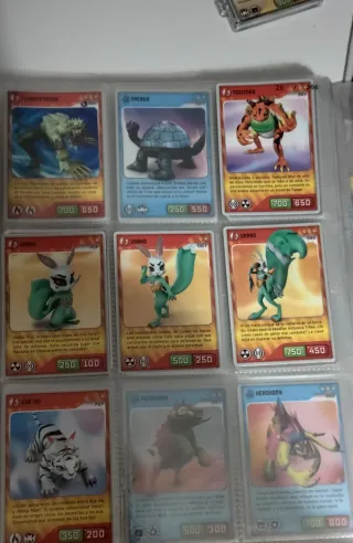 Invizimals Desafíos Ocultos Panini