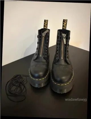 Botas Dr. Martens Talla 37 Cremallera Negra