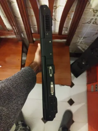 Portátil Asus A6J Windows XP