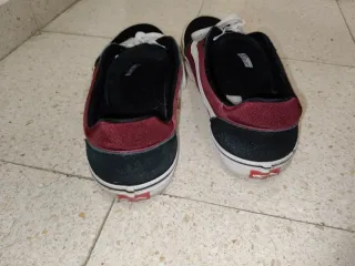 Zapatillas Vans Hombre Negras y Rojas