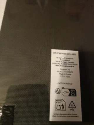 Agenda preta com elástico