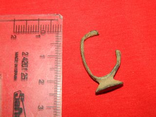 Anillo de bronce ibero romano partido 1,5 gramos