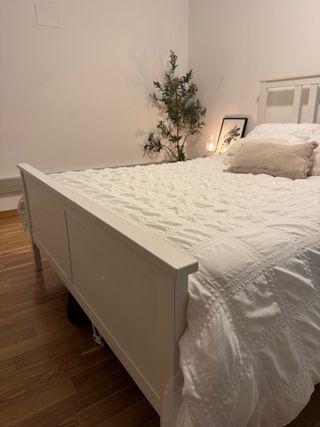 Cama Ikea Hemnes 140x200 cm