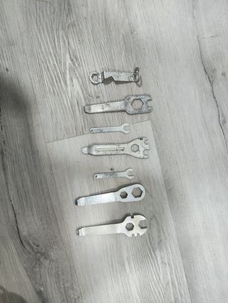 Herramientas antiguas para bicicleta
