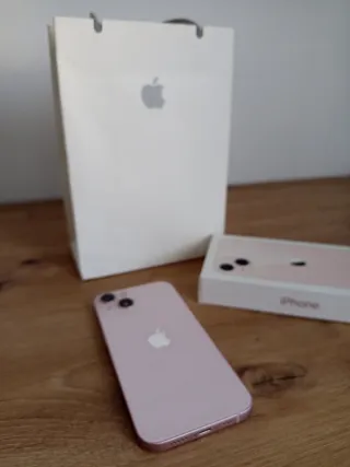 iPhone 13 Rosa Chiaro in Ottimo Stato