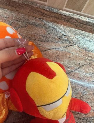 Peluche Pesce Rosso e Iron Man