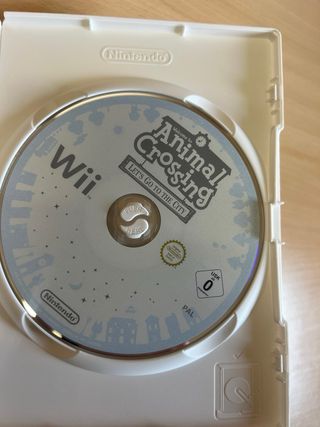 Pacchetto 4 Giochi Nintendo Wii: Animal Crossing, PES 2