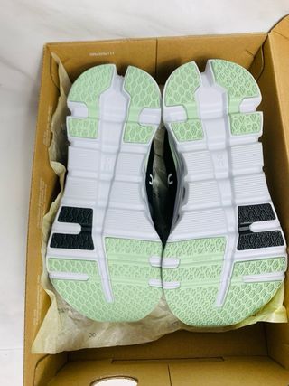 On Cloudrunner 2 Nuevas Caja Original