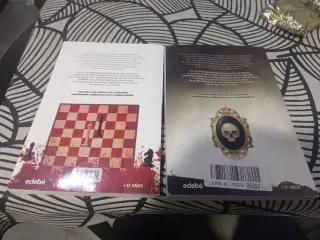 ERIK VOGLER 1: LOS CRÍMENES DEL REY BLANCO (Spa...