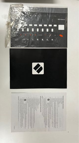 Novation Launchpad Mini MK1 - Pack Completo