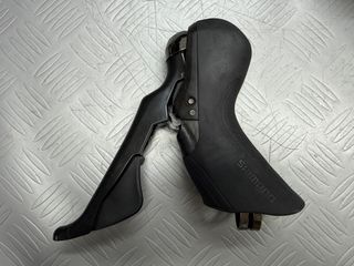 Grupo Shimano Ultegra R8000 Mecânico 11V