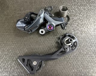 Grupo Shimano Ultegra R8000 Mecânico 11V