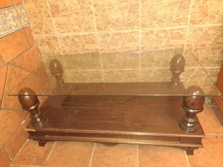 Mesa baja madera y cristal