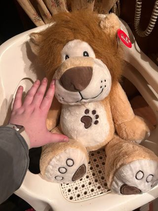 Peluche León Suave