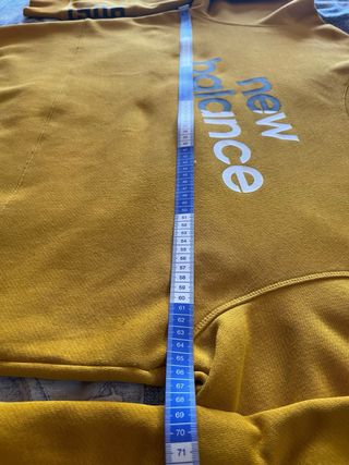 Sudadera New Balance Amarilla Mostaza Talla XL