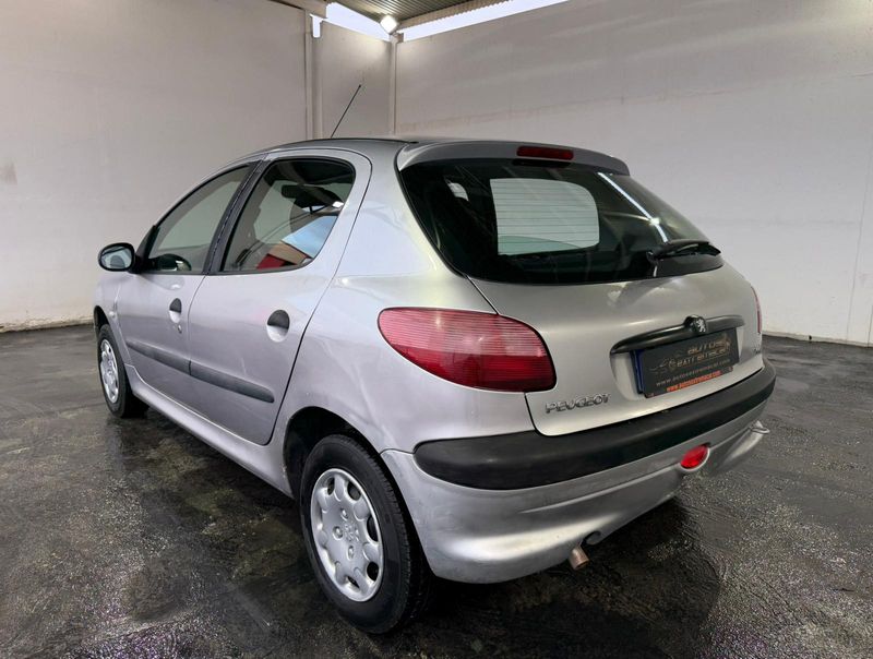 Peugeot 206 1.4 XR 2001, foto 7