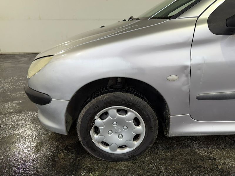 Peugeot 206 1.4 XR 2001, foto 5