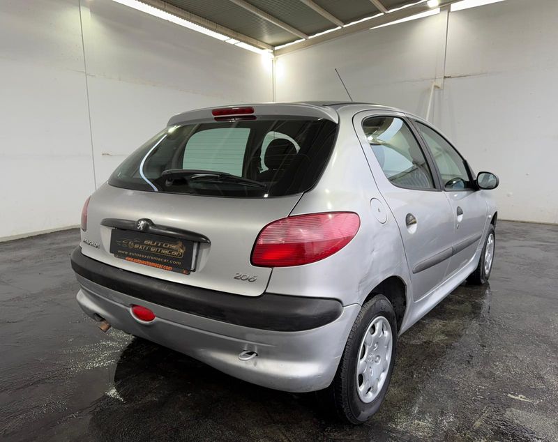 Peugeot 206 1.4 XR 2001, foto 9